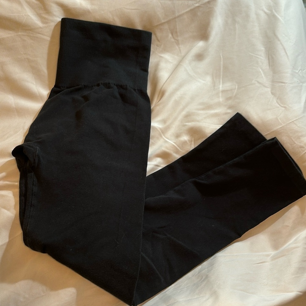 Black leggings